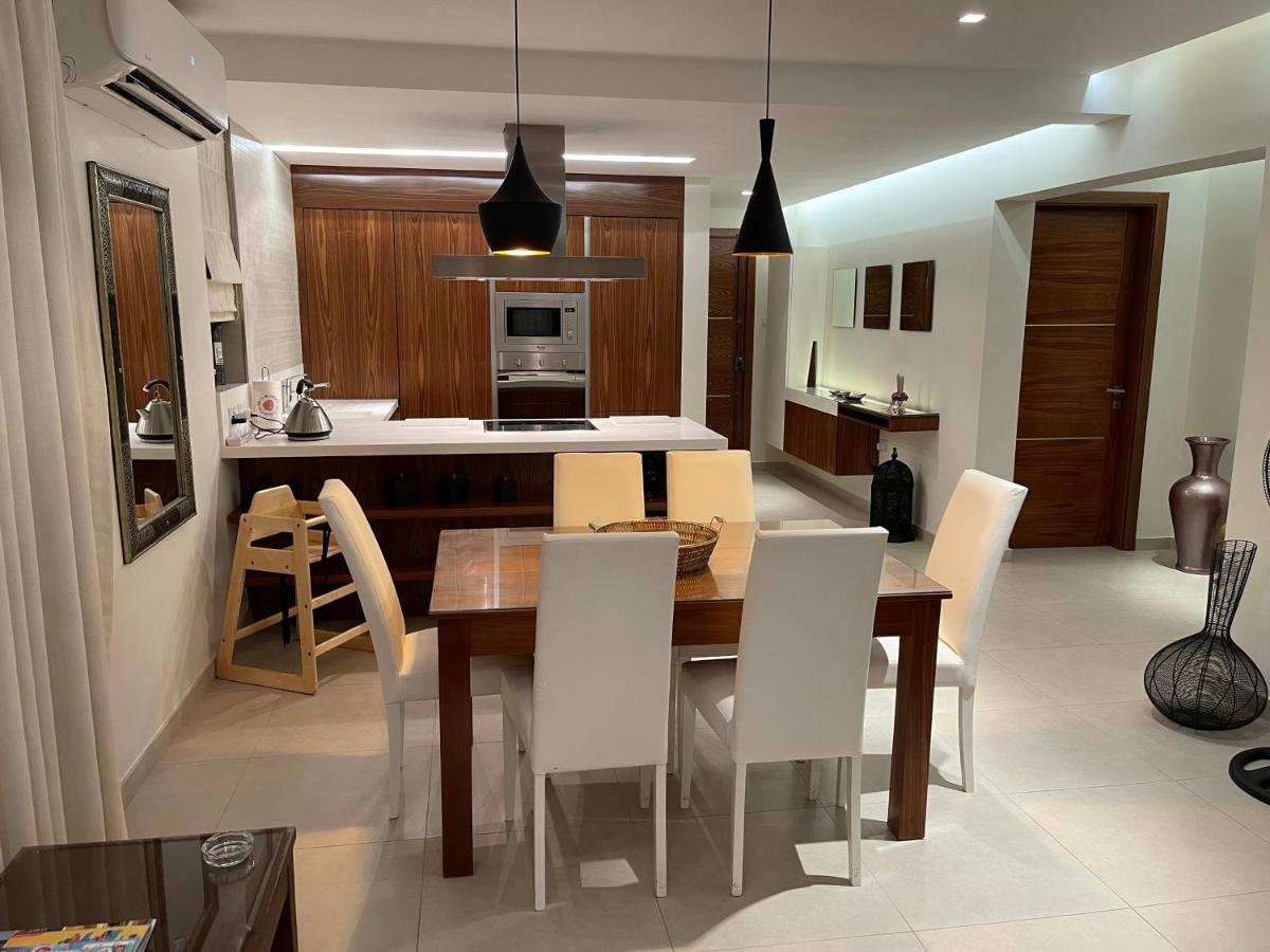 Deluxe Apartment With Pool In The Heart Of St Pauls Bay St. Paul's Bay Exterior photo